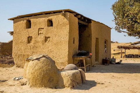 Clay oven