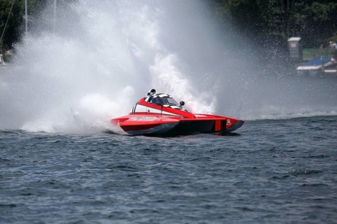 Hydroplane racing on the Saint Lawrence River