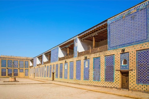 Harem with very elaborately worked ayvans