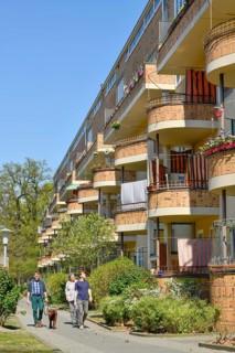 Residential buildings by Hugo Haering