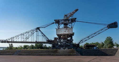 Old lignite excavators in Ferropolis