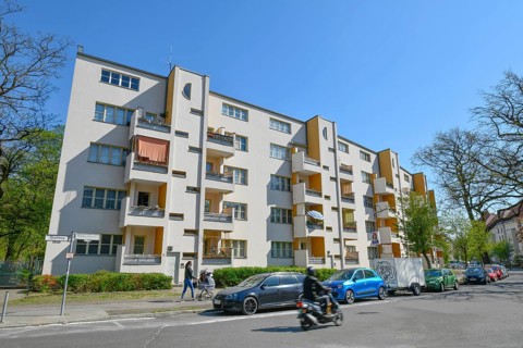 Residential buildings by Hans Scharoun