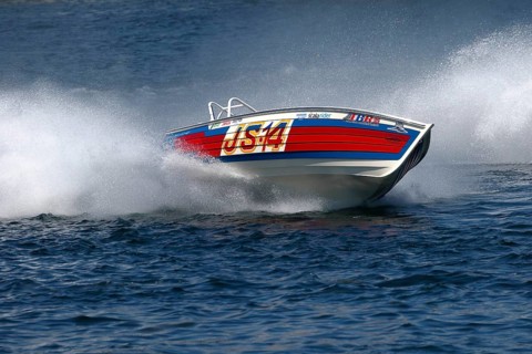Boat racing on the Saint Lawrence River