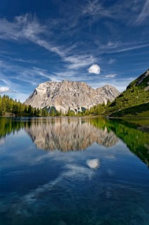 Reflection of the Wetterstein Mountains in the Seebensee