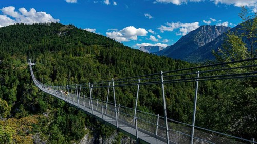 The suspension bridge Highline 179 in Reutte