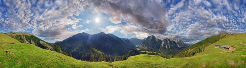 360 panorama from the Hasentalalm with view into the narrow valley to the Grosser Ahornboden and the Karwendel peaks of Sonnjoch
