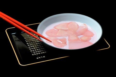 Sliced pickled ginger