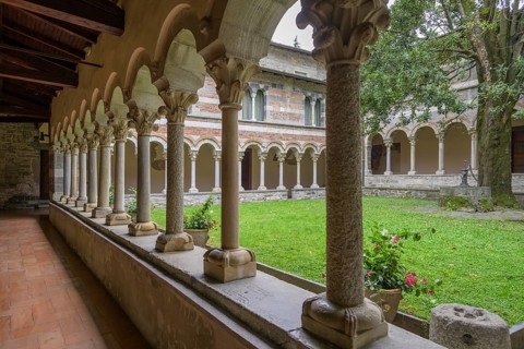Cloister in the Abbazia Cistercense di Santa Maria di Piona