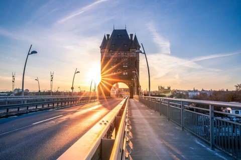 Nibelungen Bridge