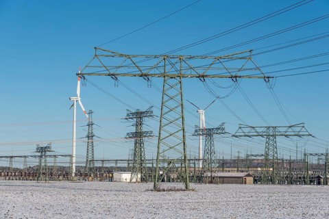 Power pylons