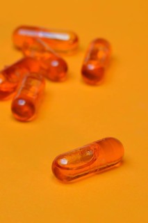 Capsules with omega-3 fatty acid