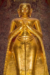 4 Buddha statues in each direction
