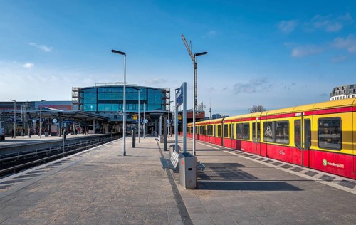 Berlin S Bahn at Warschauer Strasse station