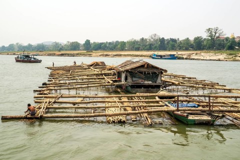 Wooden raft