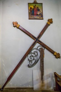 Cross with chains in the church of Saint-Marie