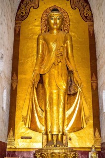 4 Buddha statues in each direction