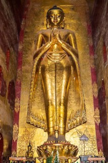 4 Buddha statues in each direction