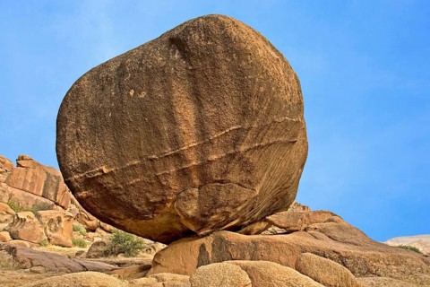 Bizarre granite rocks