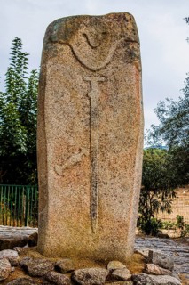 Menhir statue Filitosa V with long sword and dagger