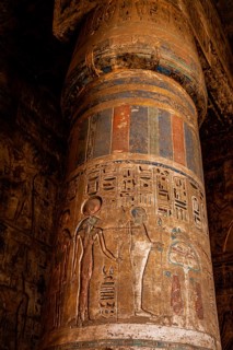 Colourfully well-preserved reliefs on the ceilings