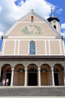 Church facade with vestibule