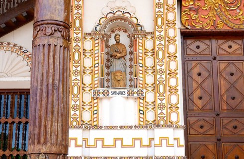 Figure of Saint Mark on the front of the cathedral church