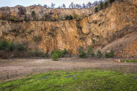 Disused porphyry quarry