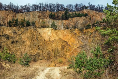 Disused porphyry quarry