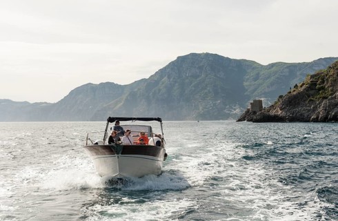 Open motorboat