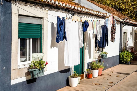 Traditional Portuguese house with laundry in Azeitao