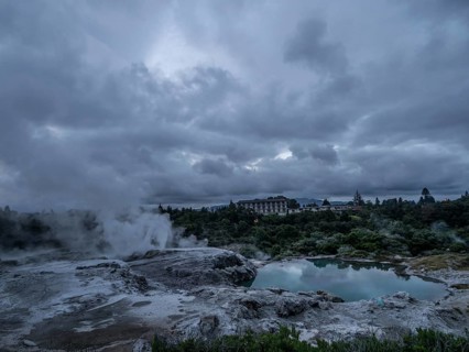 Active geothermal field