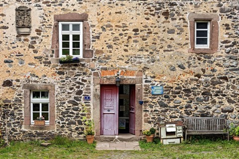 Old tenant's house