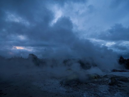 Active geothermal field