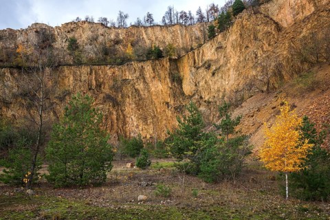 Disused porphyry quarry