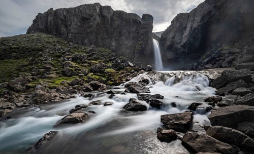 Folaldafoss Waterfall