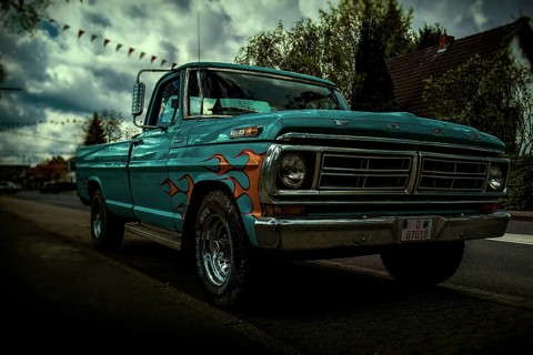Ford Pickup