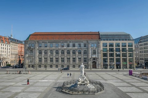 Schiller Monument