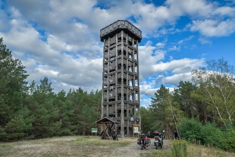 Observation tower