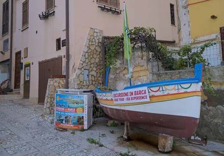 Fishing boat