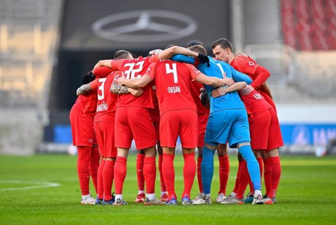 Pre-match team building