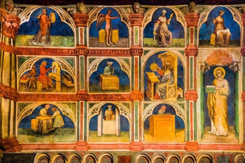 Council Chamber entirely painted with 15th century astrological and religious fresco cycle
