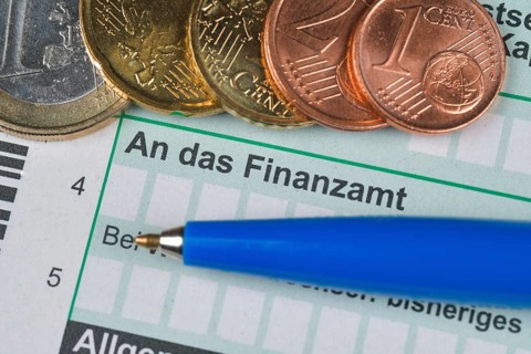 Income tax return to the tax office