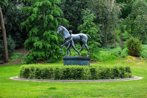 Sculpture The Rosselenker by Louis Tuaillon