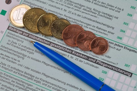 Contributions to health insurance and long-term care insurance