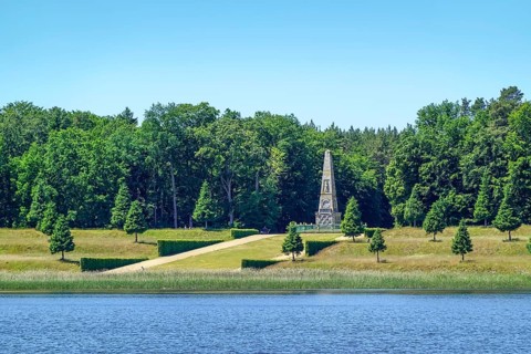 Obelisk