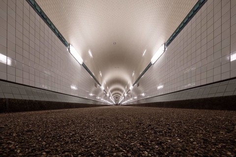 Tunnel tube