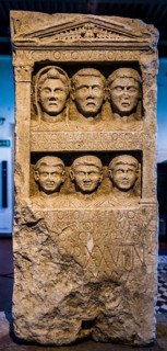 Funerary stele in Nanto stone