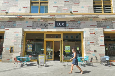 Delphi Lux Kino