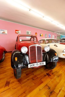 DKW
