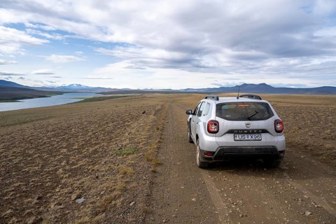 4x4 car on gravel road